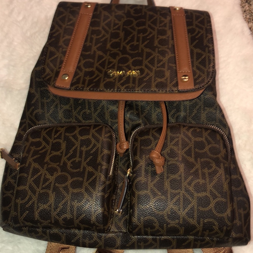 New Calvin Klein backpack purse w/o tag.